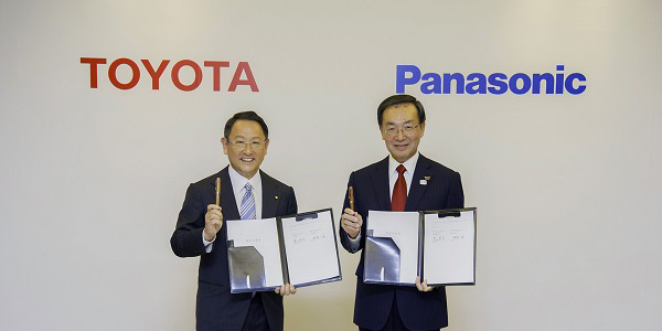 Batteries électriques et hybrides: Toyota et Panasonic créent une coentreprise